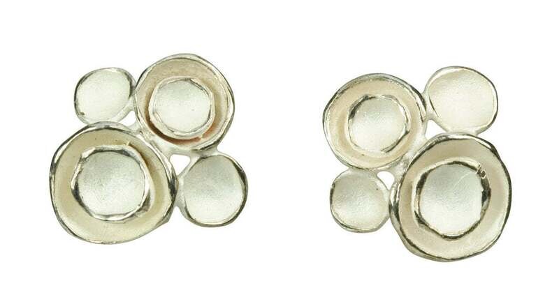 SR 4Pod Cluster Post Earrings