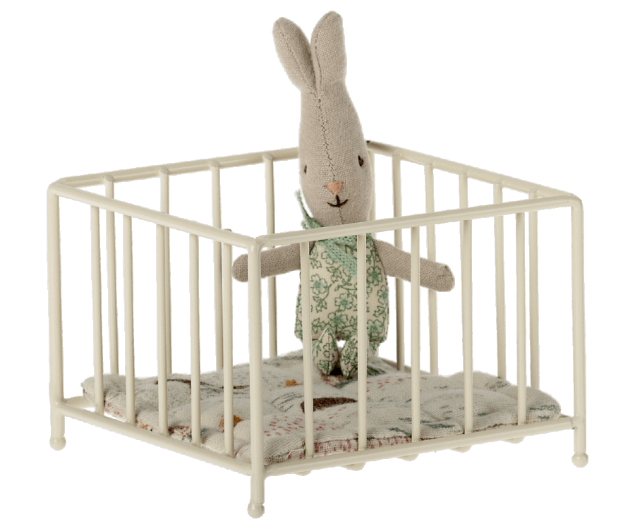 Maileg Playpen, My