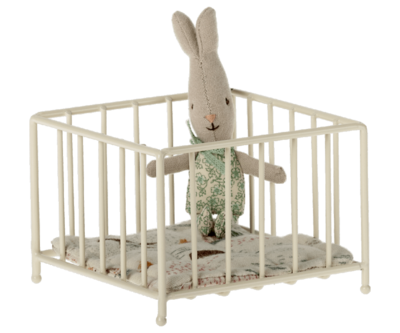 Maileg Playpen, My
