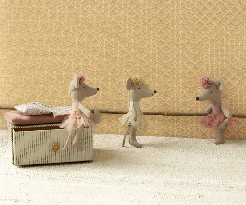 Maileg Ballerina mouse, Little sister - Off white