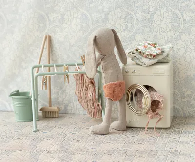 Maileg Miniature Drying Rack w. Pegs