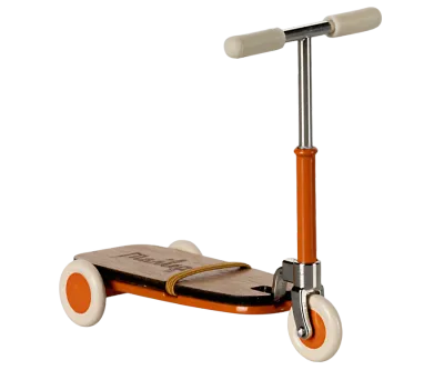 Maileg Kick board, Mouse - Orange 