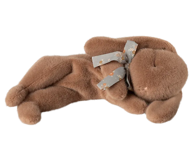 Maileg Sleeping bunny plush, Small - Soft brown