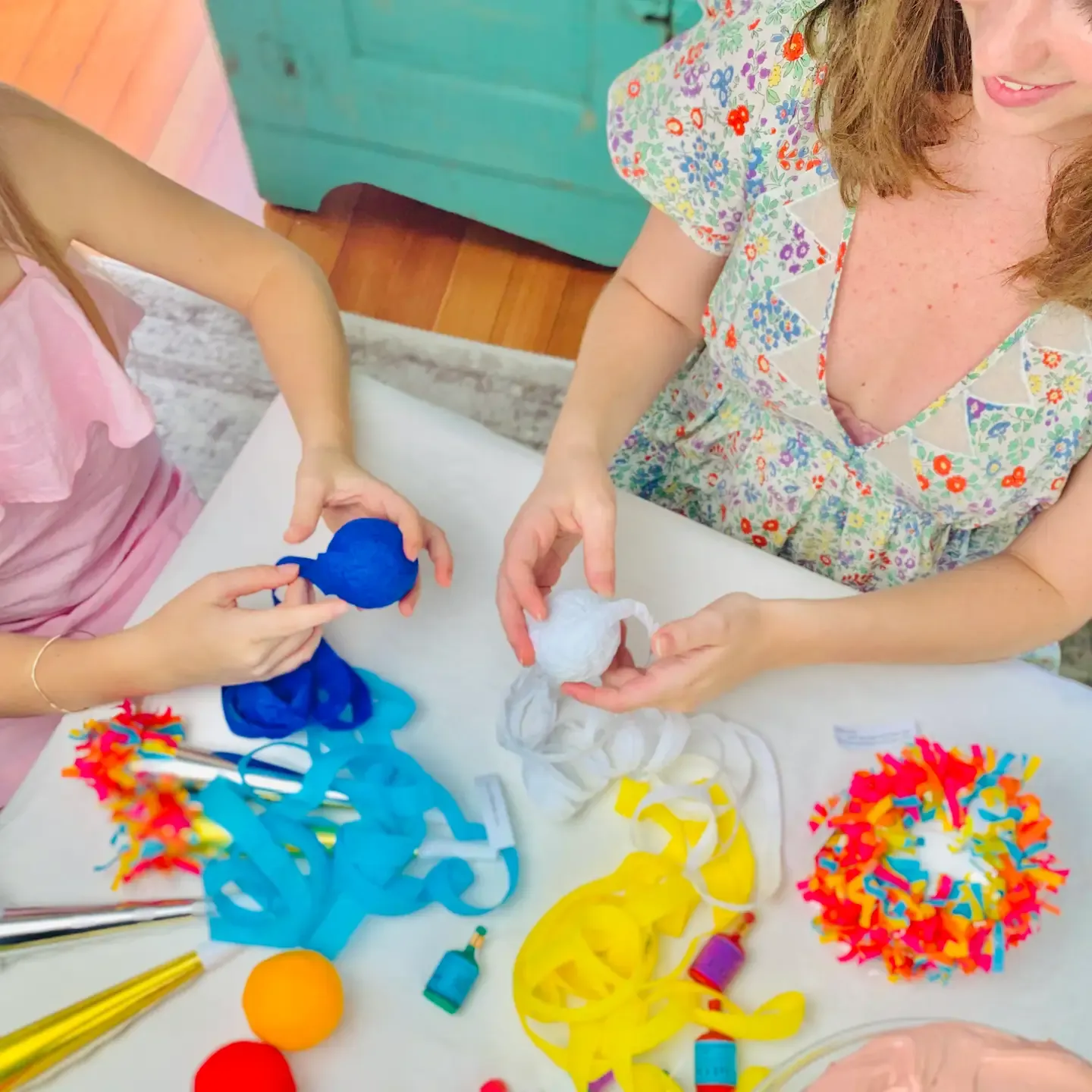 TM- Christmas Surprise Balls, Assorted