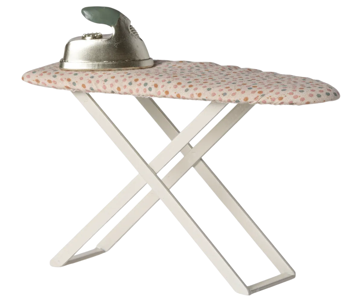 Maileg Iron and ironing board, Mouse