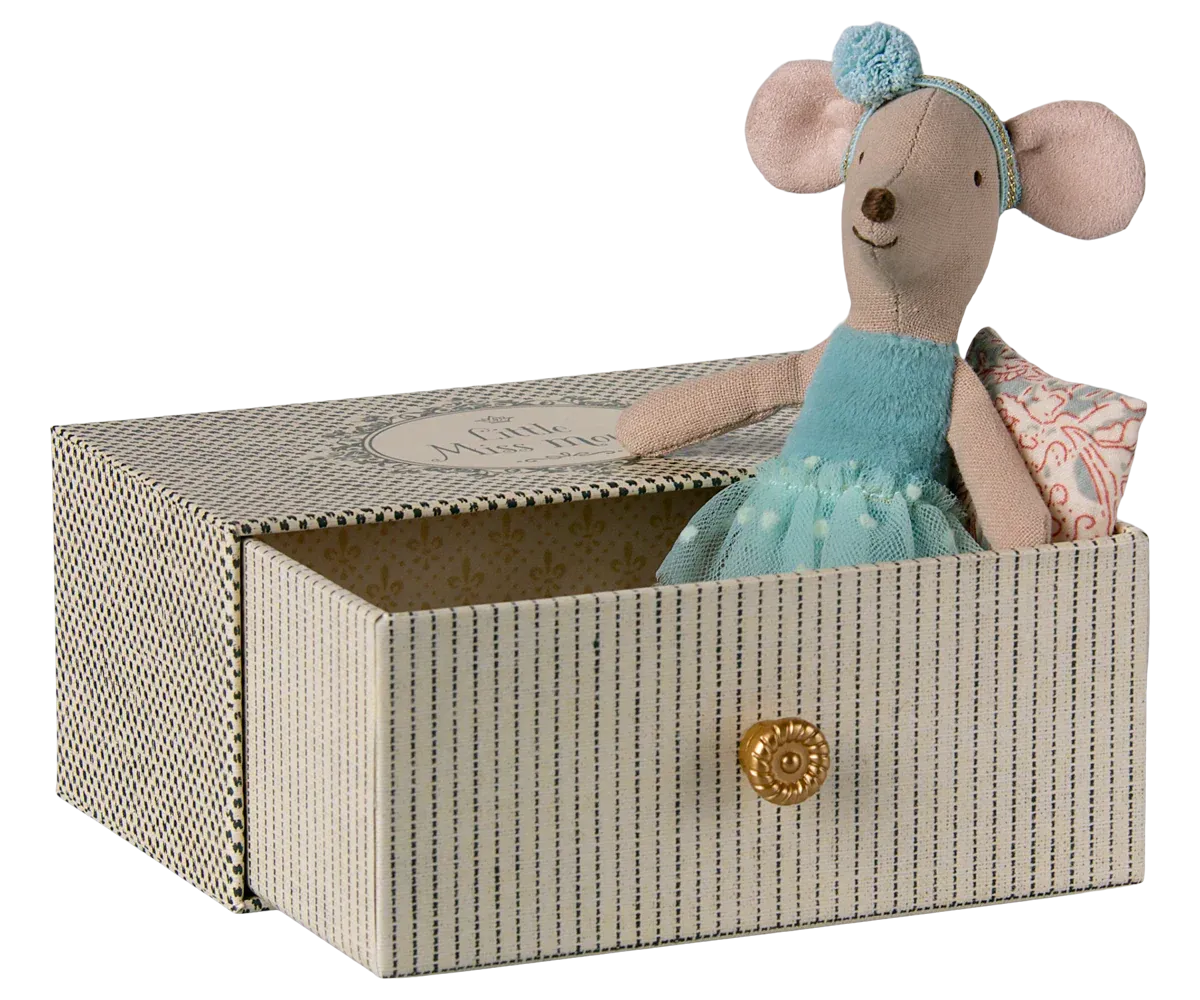 Maileg Dance mouse in daybed, Little sister