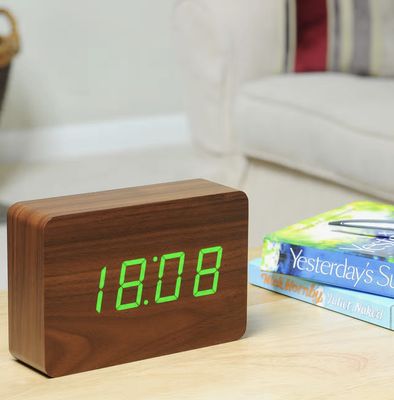 Brick Click Clock