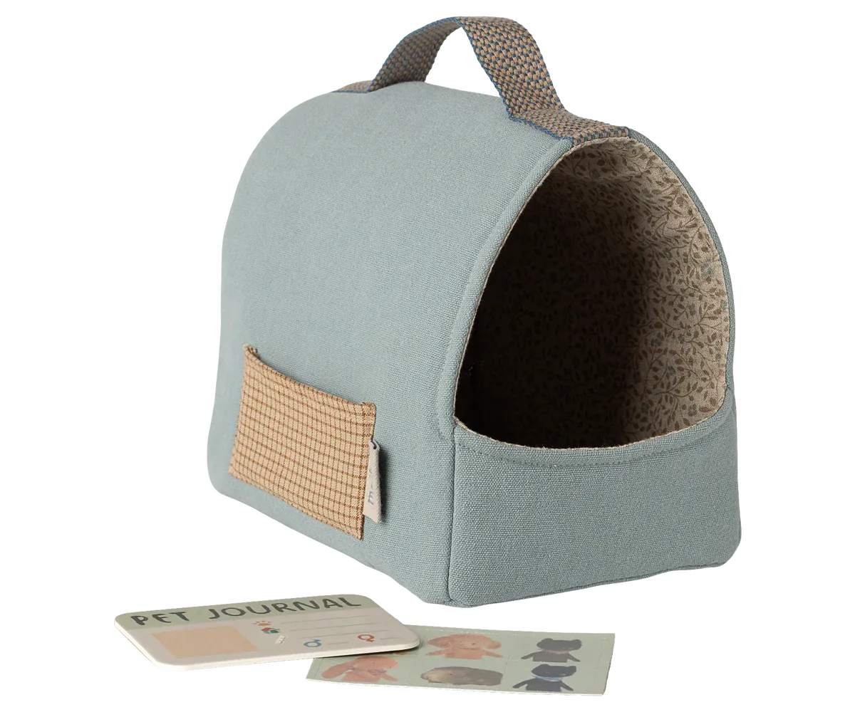 Maileg Pet carrier - Dusty blue