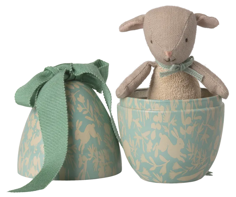 Maileg Easter egg with micro lamb, Small - Dusty mint 