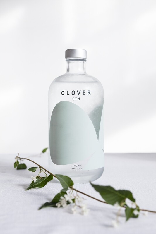Clover Gin | Clover Bottle - 50cl Clover Gin | Clover Bottle - 50cl