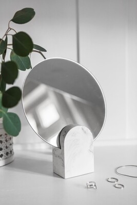 House Raccoon | Archie Mirror - White Marble