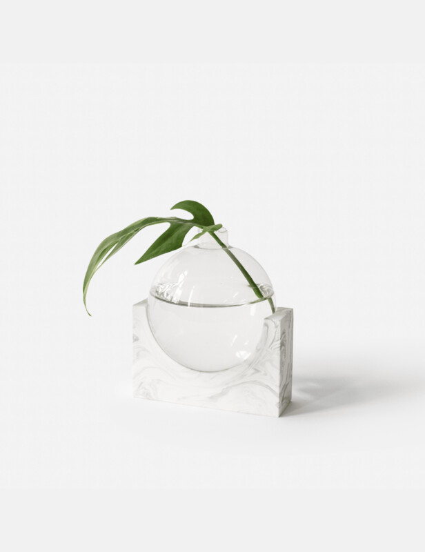 House Raccoon | June Small Vase - white marble - handmade in Belgium