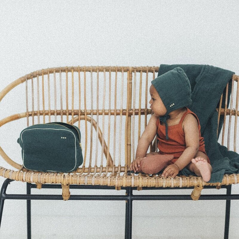 Lil´Papoe | Toiletry Bag - organic tetra cotton (available in dark green and beige)