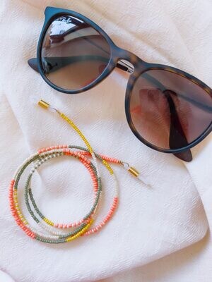 Isa & Roza | (Sun)glass chain with little coral, olive and yellow pearls