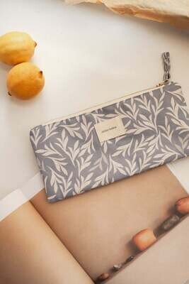 Atelier Bobbie | Alma blue leafs Small Pouch 25 x 11cm - 100% cotton made in Portugal