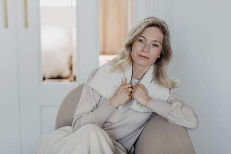 Janneke´s Warmtesjaal | Warm scarf with organic linseed - cream white (available in different colors)