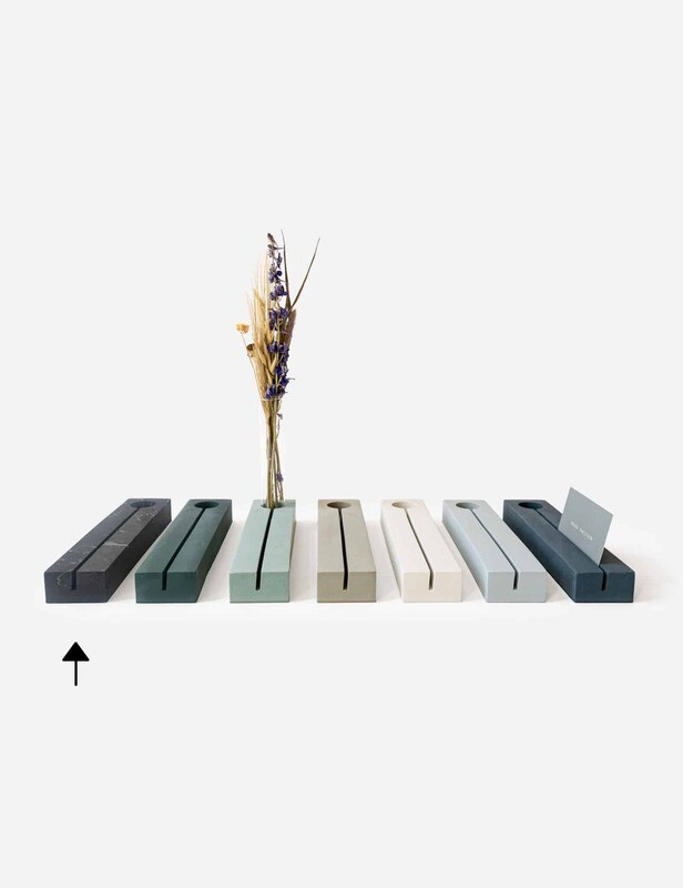 House Raccoon | Helena Vase with Card Holder - Black marble - Handmade in Belgium