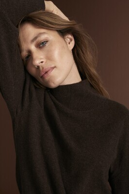 Bsides Handmade | High neck Pullover - Chocolate brown - 100% merino wool - made in Poland