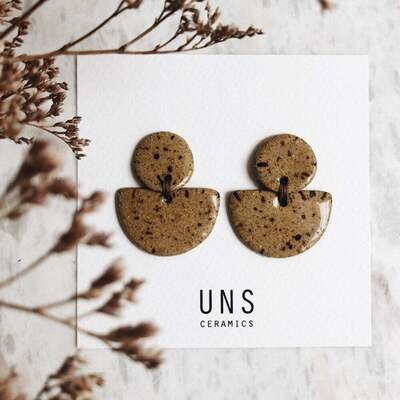 UNS ceramics | Ceci Ceramic Earrings with cotton strings - brown speckled