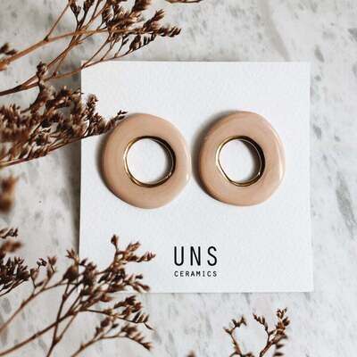 UNS ceramics | Lily Rose Ceramic Earrings - Soft pink & gold