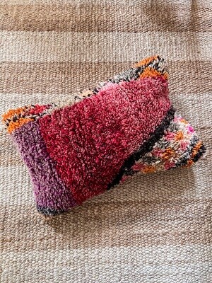 Olá Lindeza | Boujad Berber pillow 60 x 40 cm - Double sided/reversible - wool red violet orange