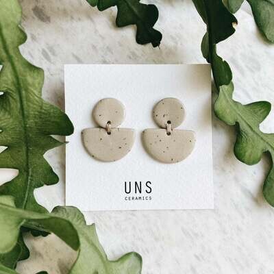 UNS ceramics | Ceci Ceramic Earrings with cotton strings - coconut / beige speckled