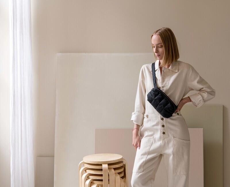 Tinne+mia | Puffy belt bag - black  (available in different colors)
