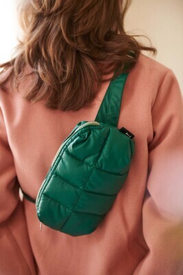 Tinne+mia | Puffy belt bag - aventurine green (available in different colors)