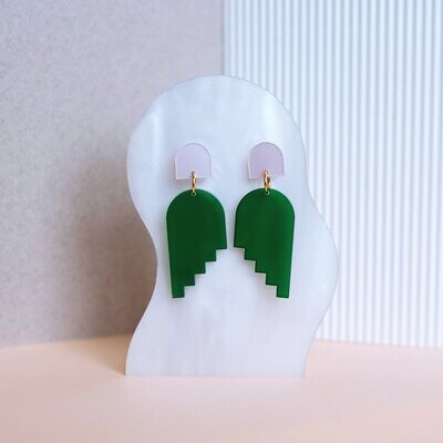 Mimimono | Translucence green and pink pearl earrings - recycled greencast acrylic - handmade in Amsterdam
