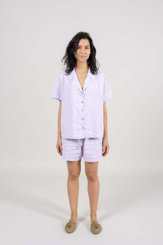 Näz | LAST ONE in S - Lilac shirt - 100% organic cotton wood buttons - made in Portugal Näz | LAST ONE in S - Lilac shirt - 100% organic cotton wood buttons - made in Portugal