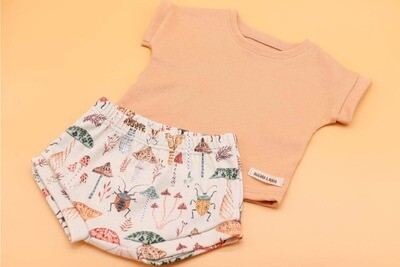 Buscando a Olivia | Peach ribbed short sleeve T-Shirt 9 months - 5 years - organic cotton OEKO-TEX - printed and handmade in Spain Buscando a Olivia | Peach ribbed short sleeve T-Shirt 9 months - 5 years - organic cotton OEKO-TEX - printed and handmade in Spain
