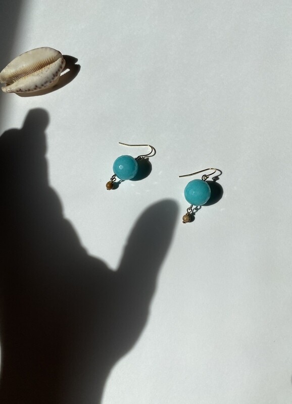 evankrumah | Gold earrings with amazonite and brown jasper stones - handmade in Cologne