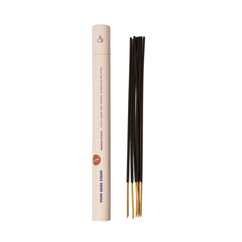 Very goods studio | Set of 15 incense sticks PILTON - 45 min burn time