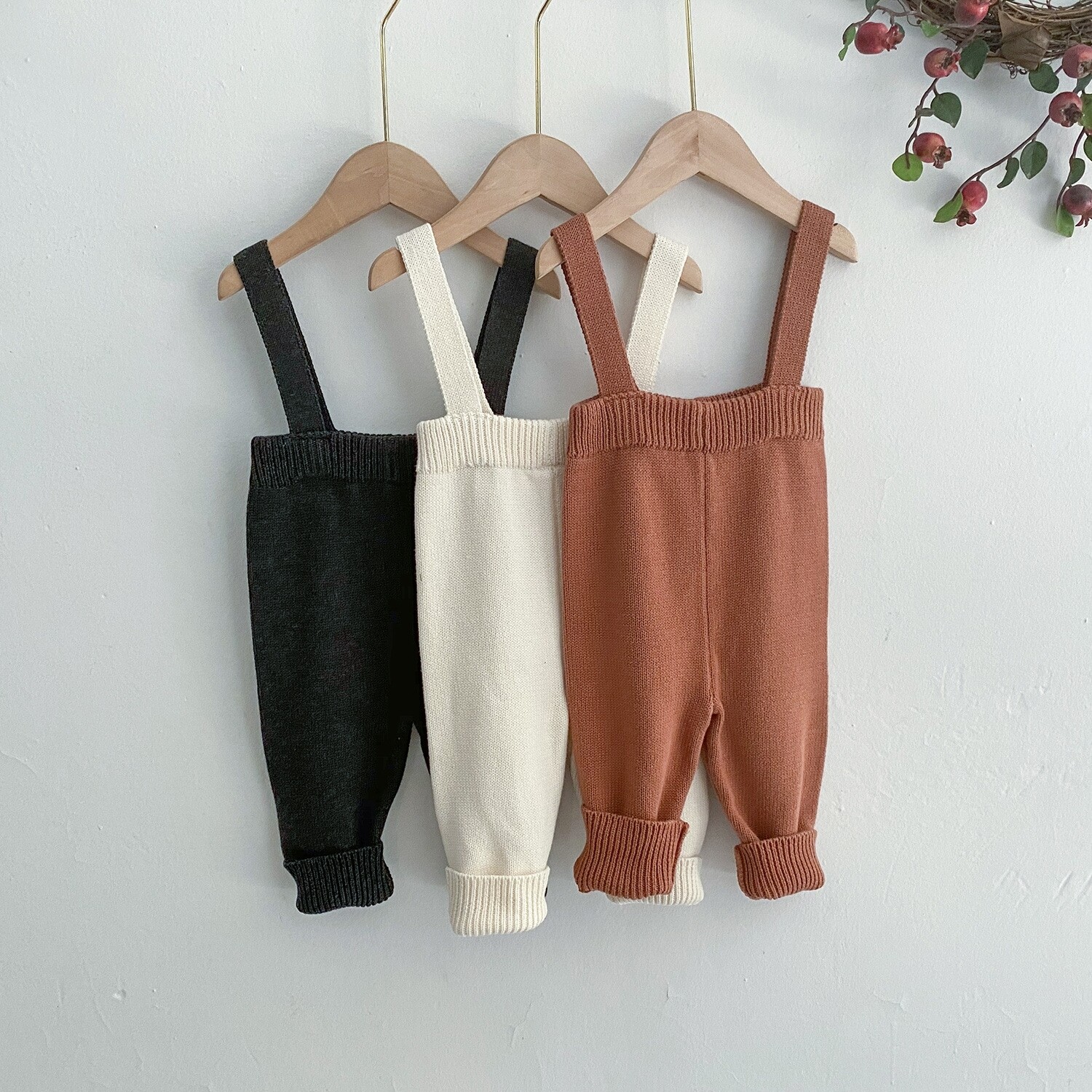 Annie & Charles | Knitted pants with suspenders 6 months-3 years - cotton OEKO-TEX - made in Austria