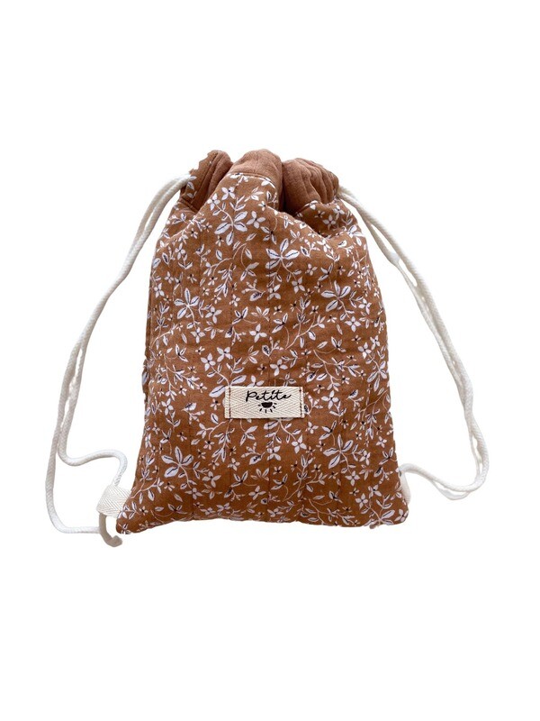 Petite | Cotton muslin drawstring backpack - caramel brown flowers - 21 x 29 cm - made in Slovenia