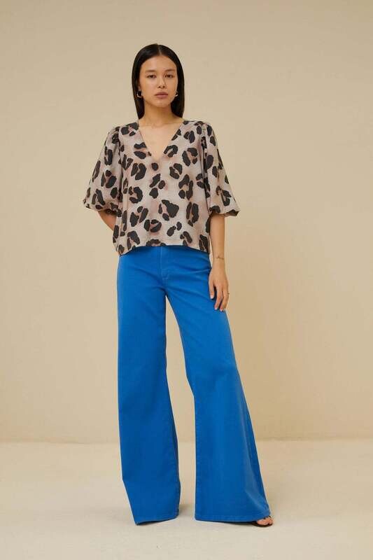 By-Bar | LAST ONE in S - Femme organic cotton twill pant - skydiver blue - eco-friendly dyed By-Bar | LAST ONE in S - Femme organic cotton twill pant - skydiver blue - eco-friendly dyed