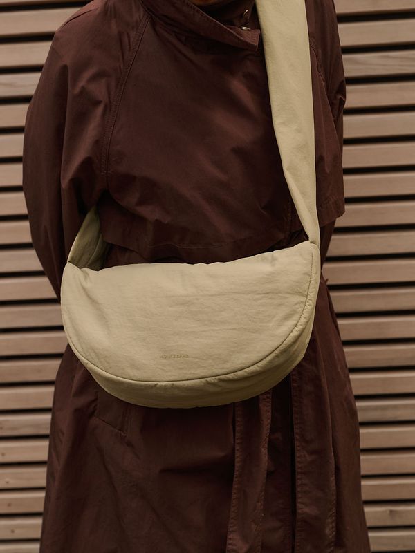 Monk &amp; Anna | Namika cross body bag - peridot green - crinkled nylon