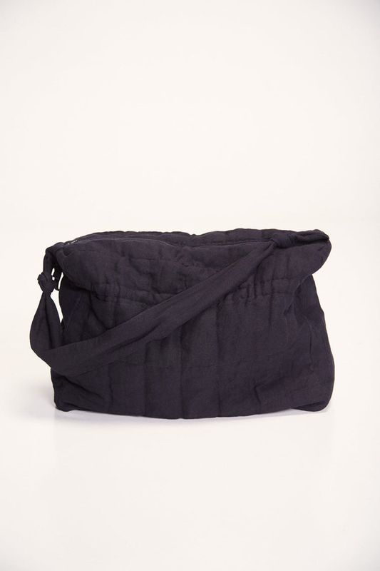 Suite13 | Fill bag black - padded bag closed with a zip - linen &amp; viscose