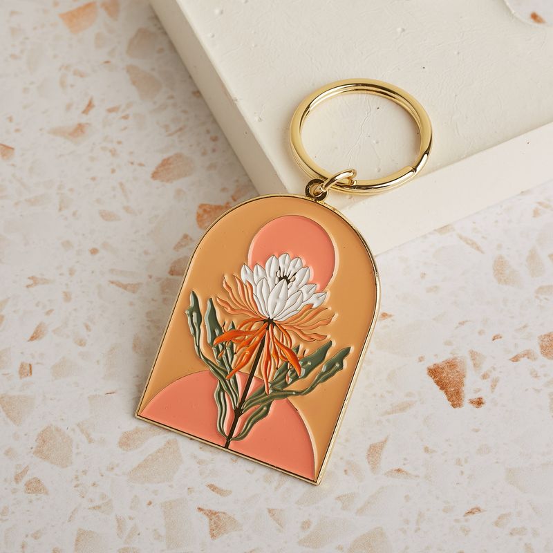 Cai &amp; Jo | Enamel key chain cactus flower 5,5 x 2,7 cm - gold-plated