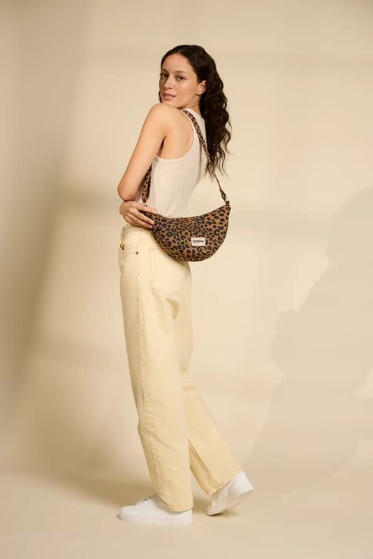Hindbag | Half-moon bag leopard - GOTS certified organic cotton - designed in Paris, France