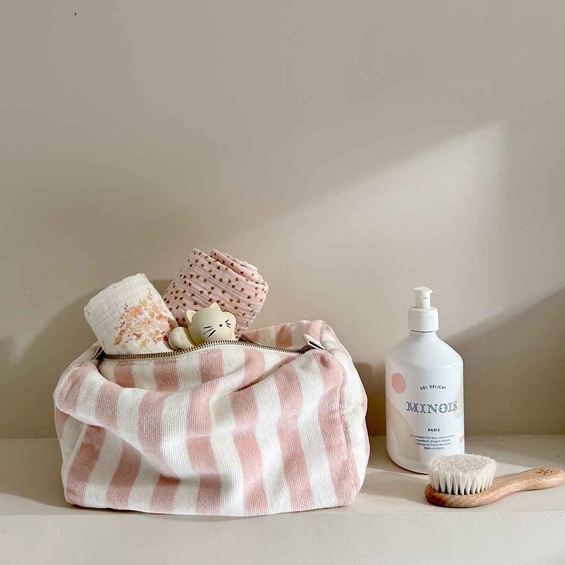 Rose in April | Toiletry bag 26 x 13cm - soft cotton terry pink - made in Portugal