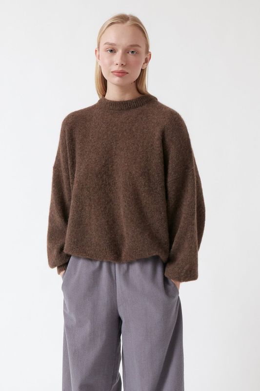 amt. Studio | LAST ONE in L - Galeta jersey dark brown - alpaca &amp; merino wool - made in Barcelona Spain