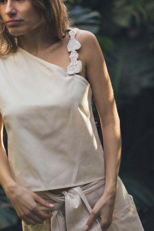 Benedita Formosinho | LAST ONE in S - Top Nenufar cream - 100% lyocell - made in Portugal