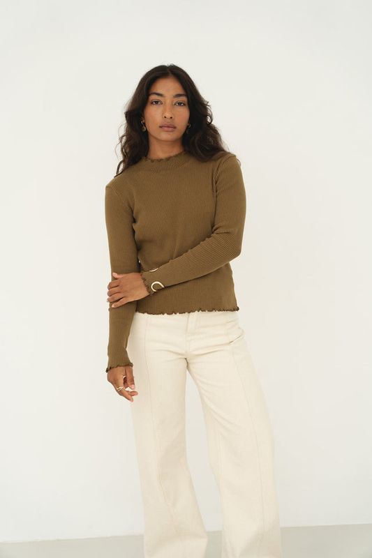 Näz | LAST ONE in L - Ava turtleneck olive green - 100% organic cotton - made in Portugal