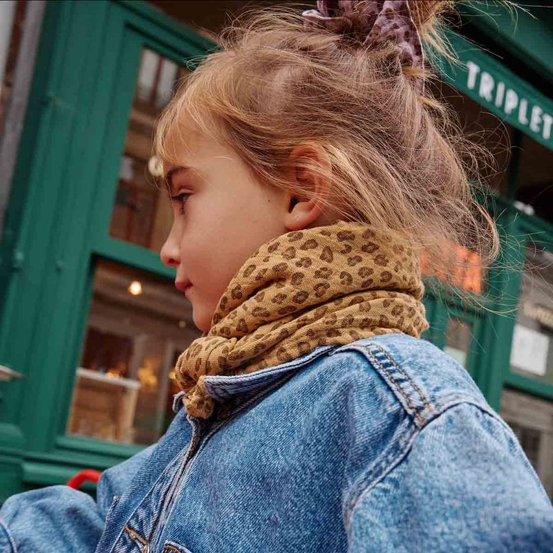 Rose in April | Swaddle / scarf leo print toffe brown 70x70cm - made in Portugal