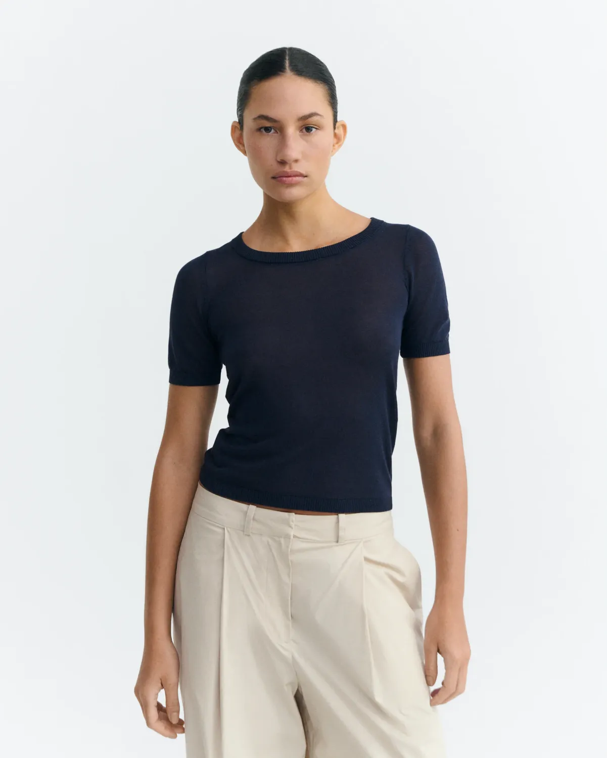 Thinking Mu | Semi-transparent noctis top navy blue - lyocell knit