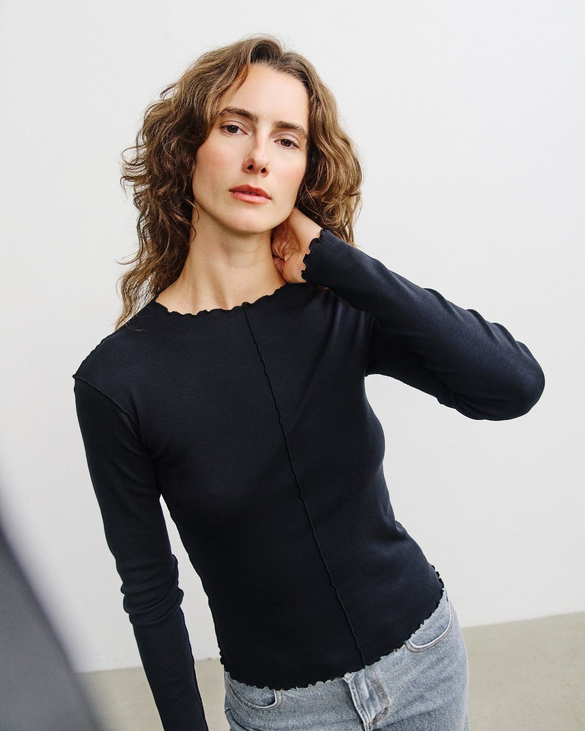 GRAINE | Pin-tucked long-sleeve black - organic cotton GOTS certified - made in Portugal