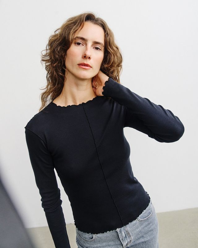 GRAINE | Pin-tucked long-sleeve black - organic cotton GOTS certified - made in Portugal