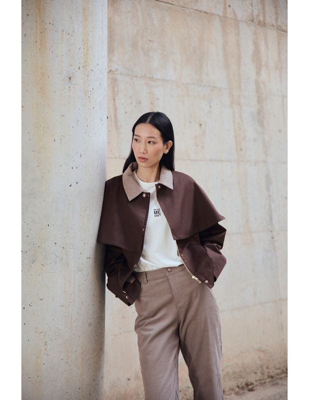 Musbombon | Short trench coat with detachable cape - brown