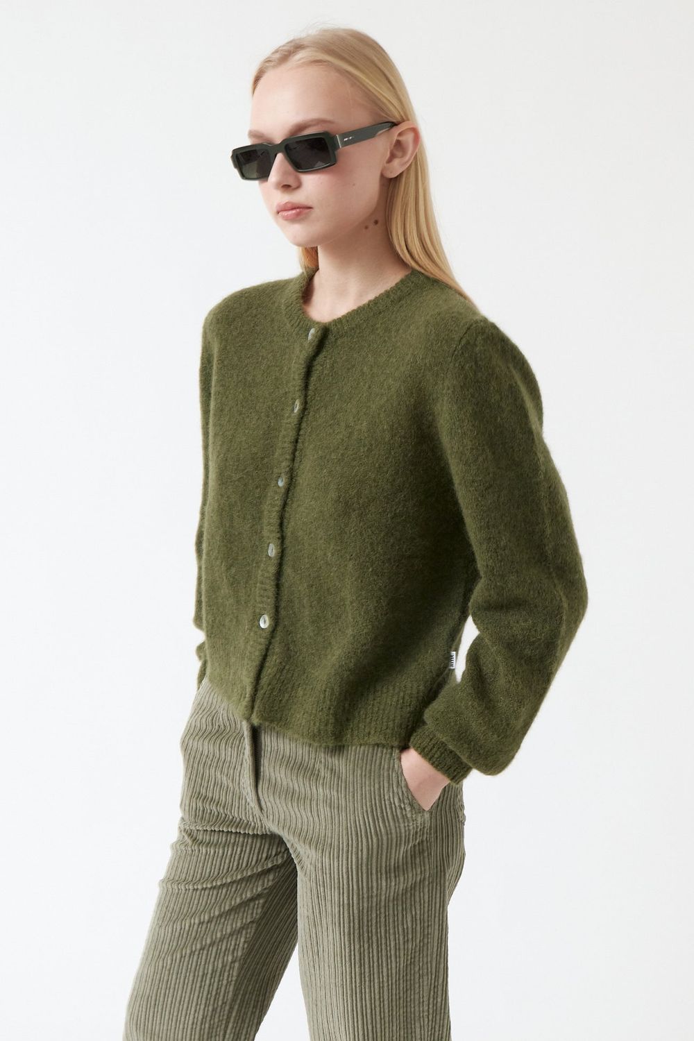 amt. Studio | Galeta cardigan baby alpaca &amp; merino wool - Olive green - made in Spain